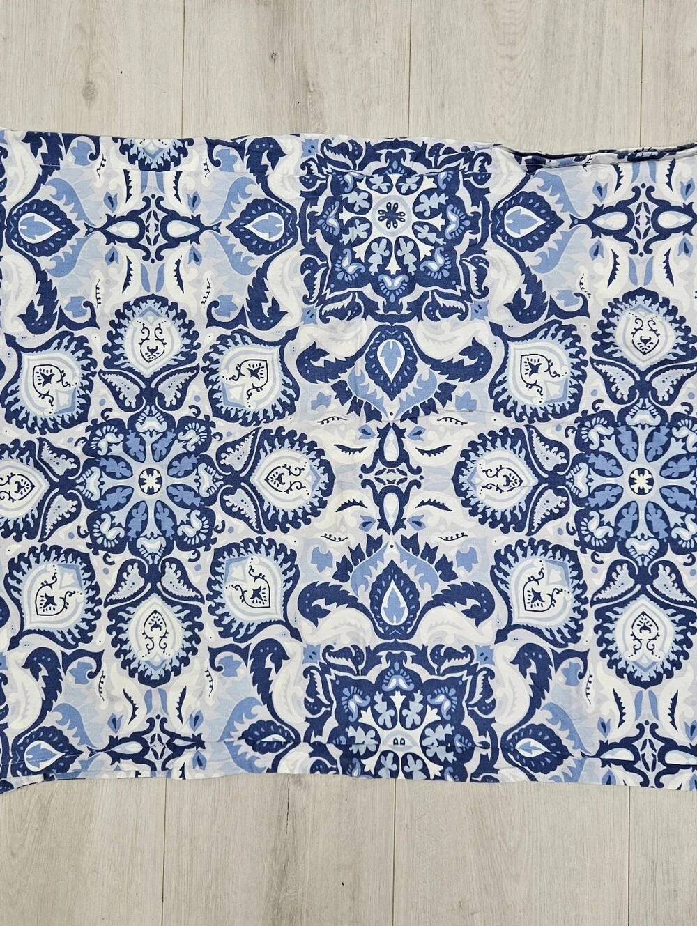 Ralph Lauren Porcelain Blue Medallion STD Pillow Shams Cotton Mandala Set of 2